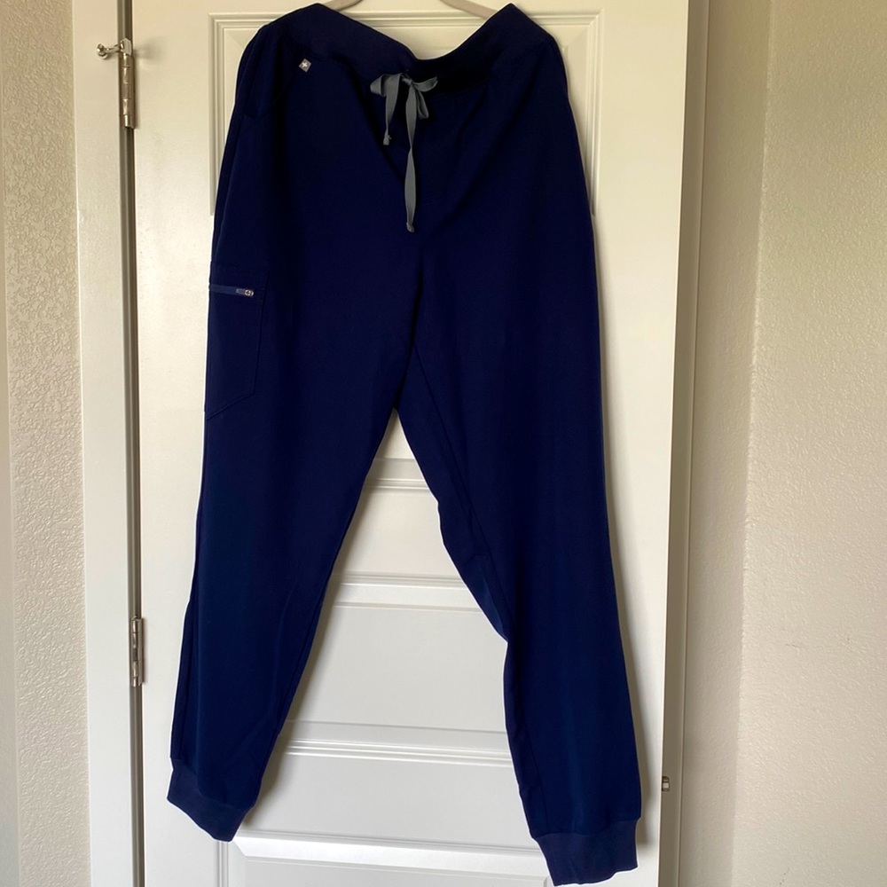 Figs Zamora scrub bottom